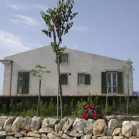 Le Dimore Di Cavalonga 拉古萨